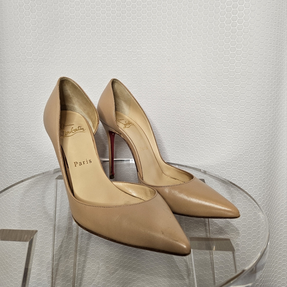 Christian Louboutin Iriza nude